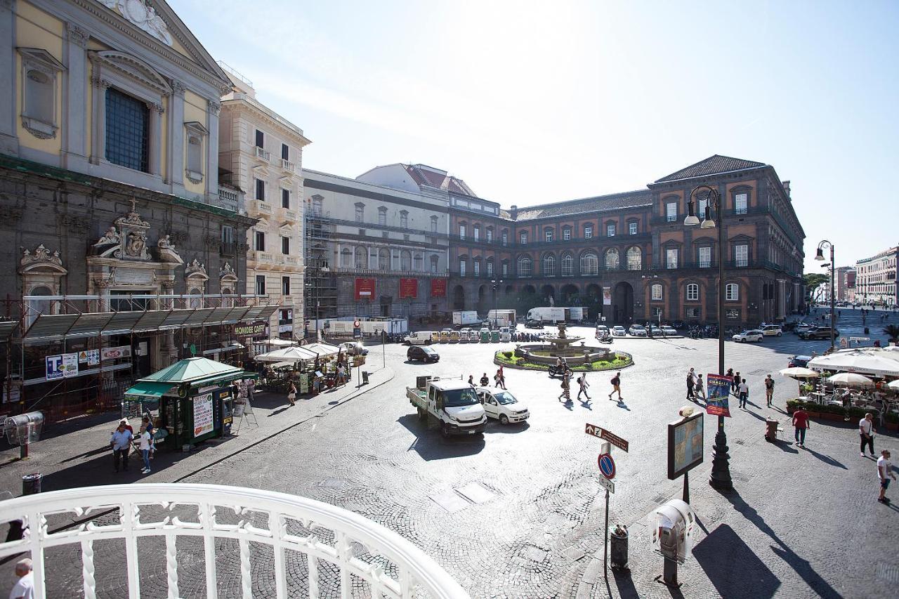 Residenza San Ferdinando Ξενοδοχείο Νάπολη Εξωτερικό φωτογραφία
