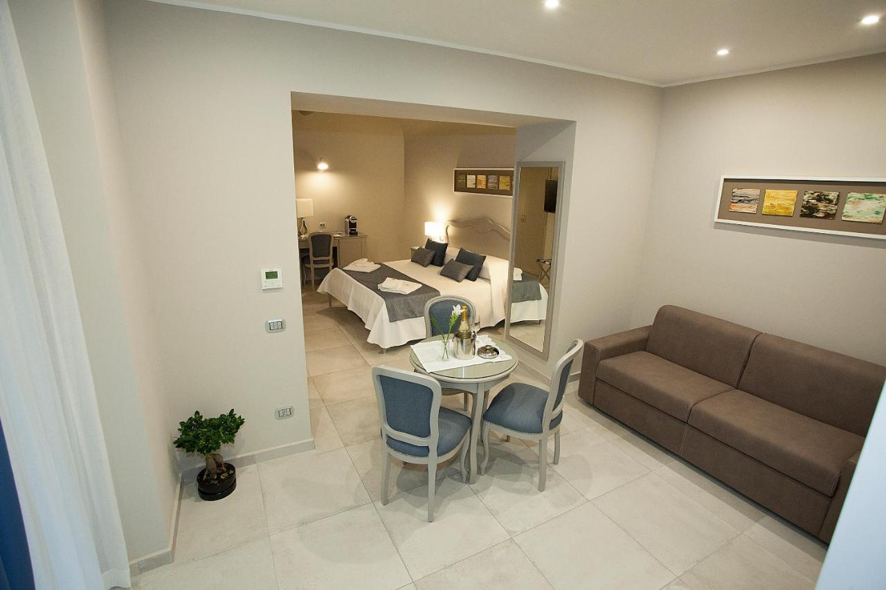 Residenza San Ferdinando Ξενοδοχείο Νάπολη Εξωτερικό φωτογραφία