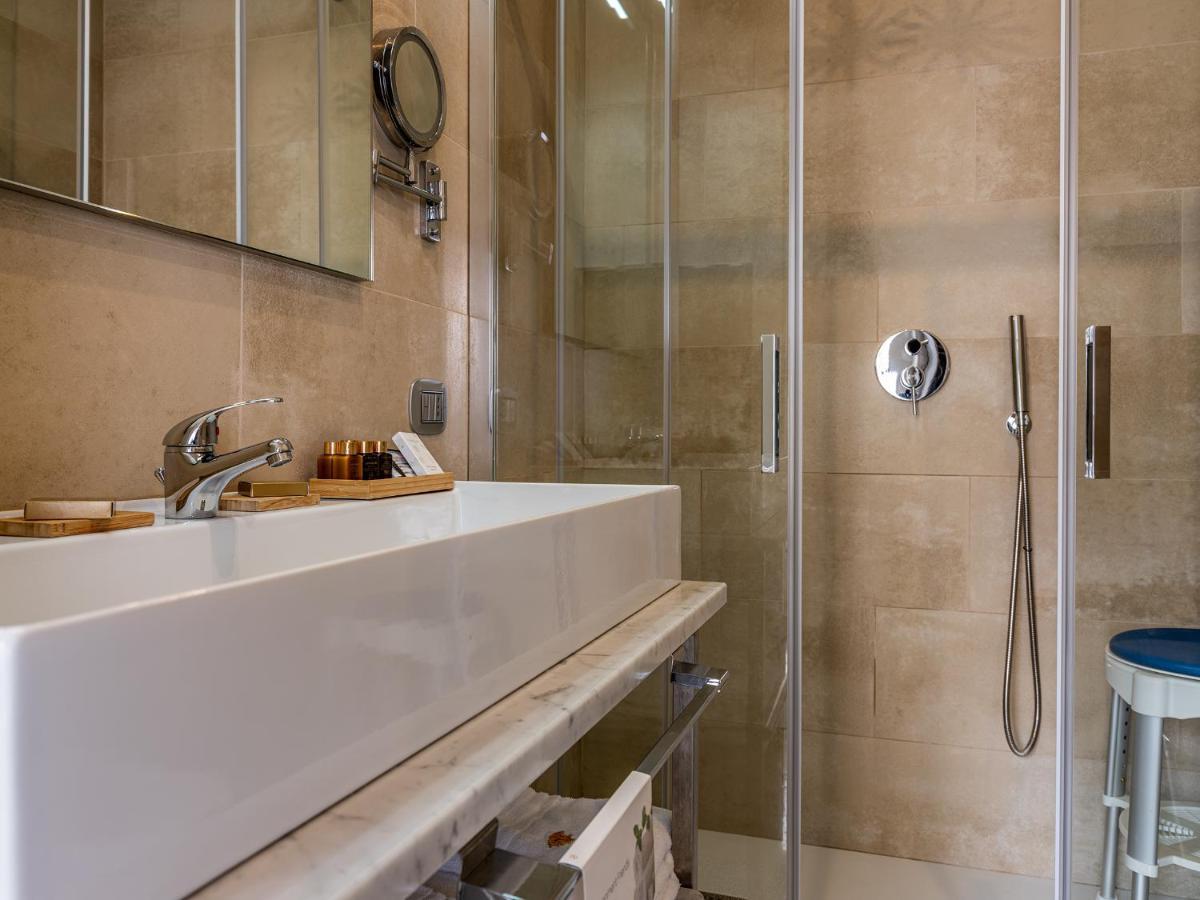 Residenza San Ferdinando Ξενοδοχείο Νάπολη Εξωτερικό φωτογραφία