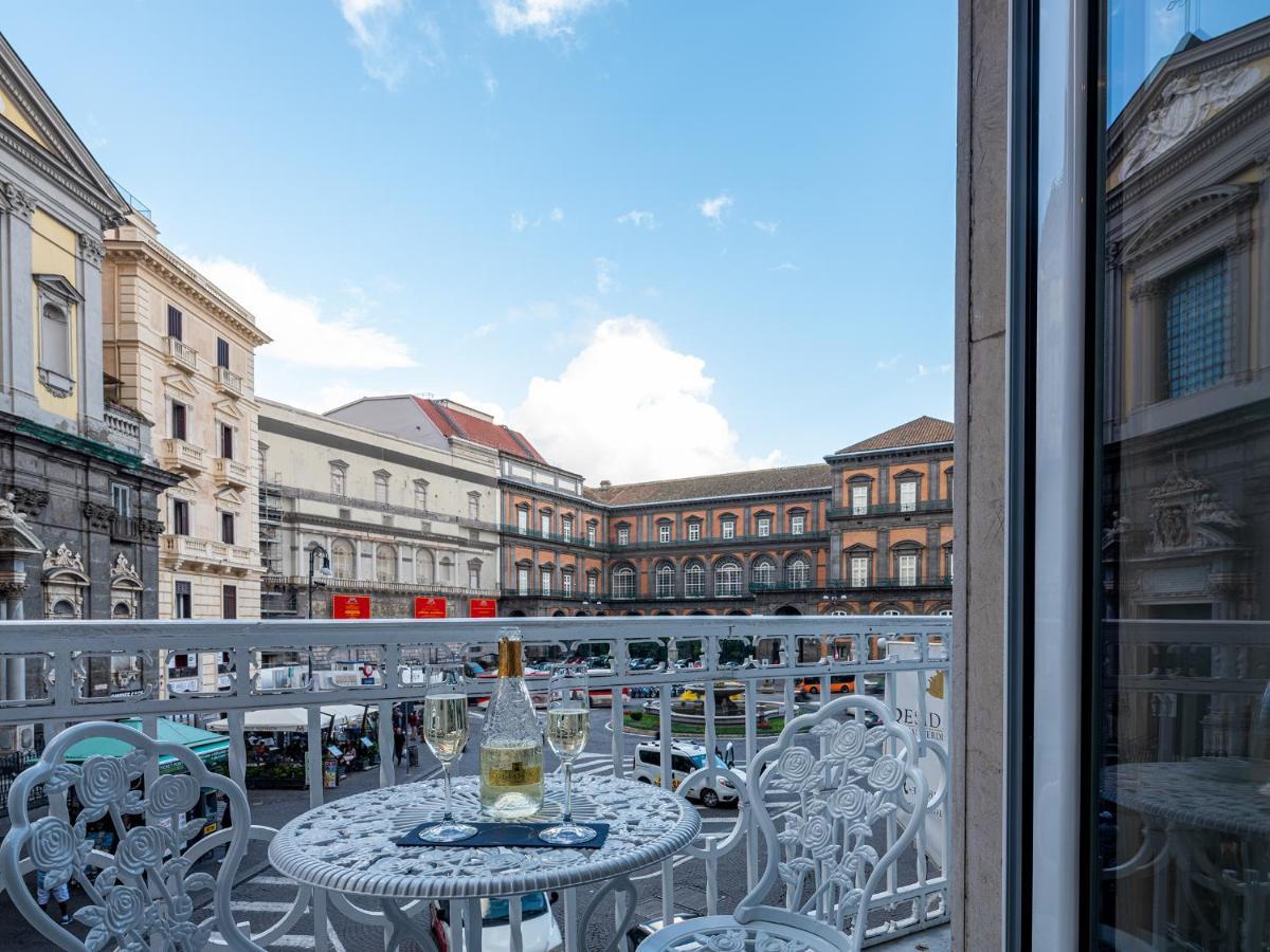Residenza San Ferdinando Ξενοδοχείο Νάπολη Εξωτερικό φωτογραφία