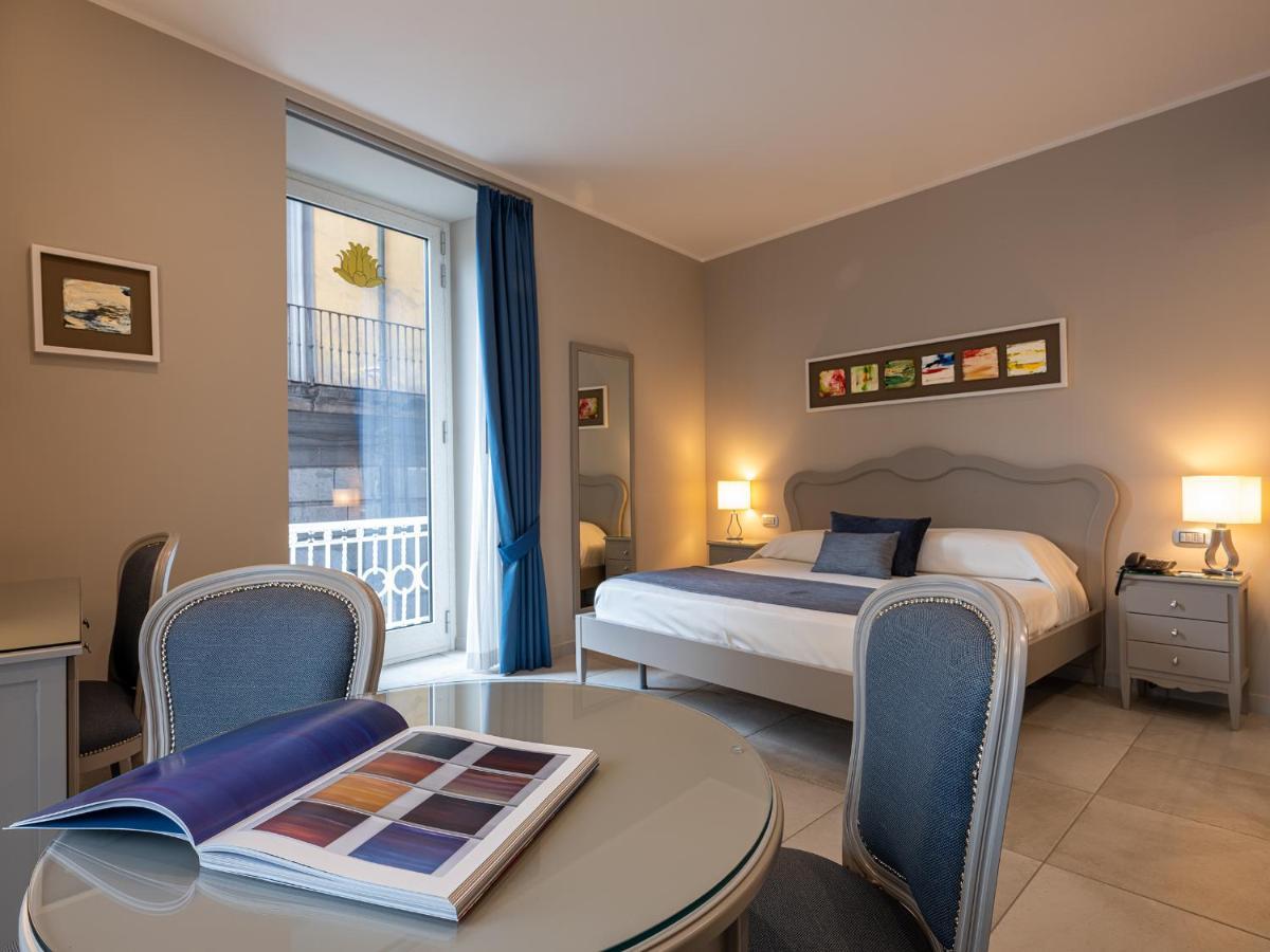Residenza San Ferdinando Ξενοδοχείο Νάπολη Εξωτερικό φωτογραφία