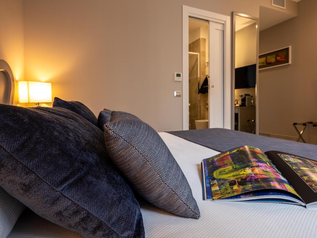 Residenza San Ferdinando Ξενοδοχείο Νάπολη Εξωτερικό φωτογραφία