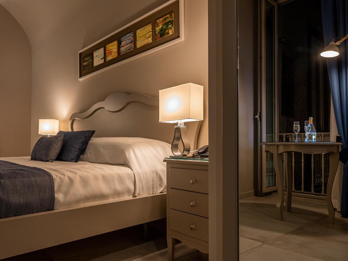 Residenza San Ferdinando Ξενοδοχείο Νάπολη Εξωτερικό φωτογραφία